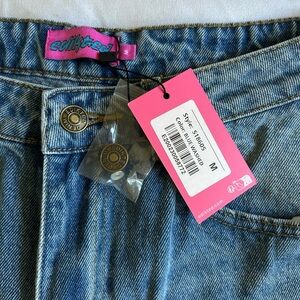 NEW WITH TAGS edikted distressed low rise baggy jeans